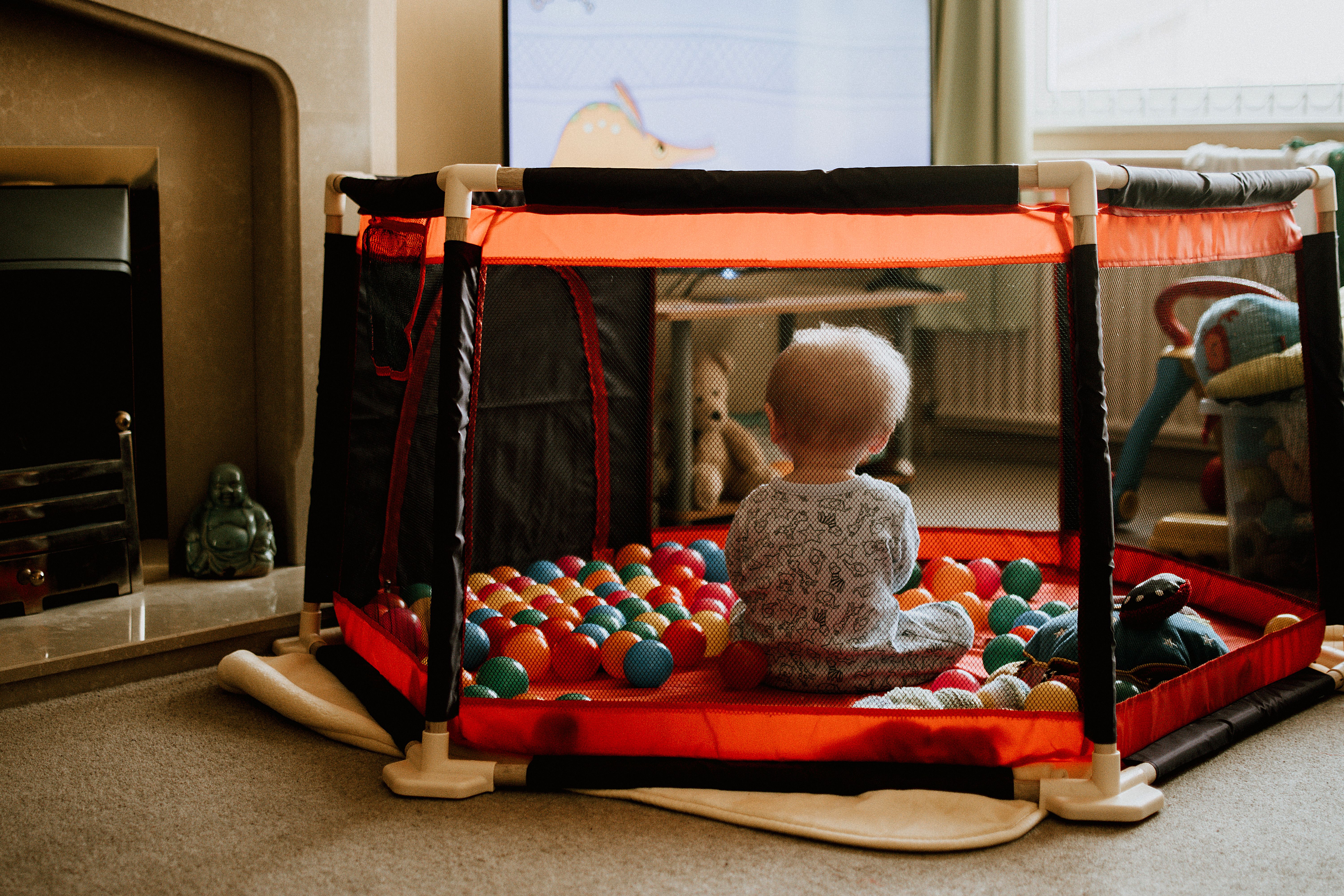 Parc bébé : à quel âge et quel modèle privilégier ?