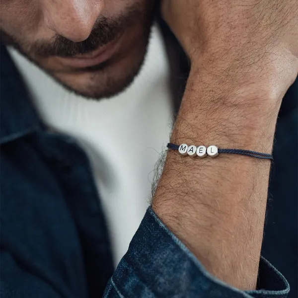Bracelet personnalisé perles – Affaire de Famille, bracelet double cordon en paracorde et laiton personnalisable