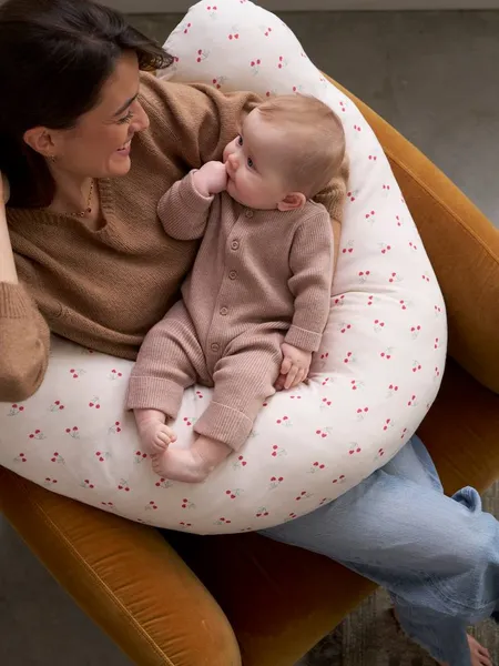 Coussin d'allaitement + housse de protection Bio Collection cherry - Vertbaudet