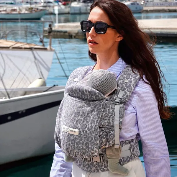 Porte bébé PhysioCarrier V2